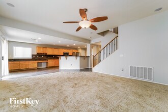 8202 S Placita Gijon in Tucson, AZ - Foto de edificio - Building Photo