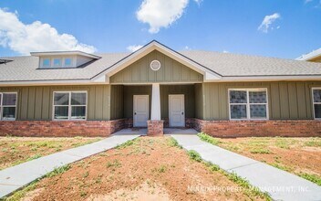 6923 20th St in Lubbock, TX - Building Photo - Building Photo