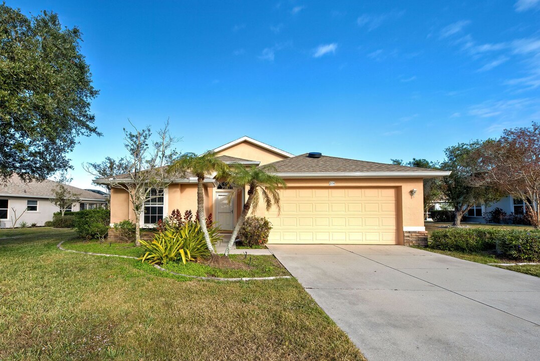 2134 Boxwood St in North Port, FL - Building Photo