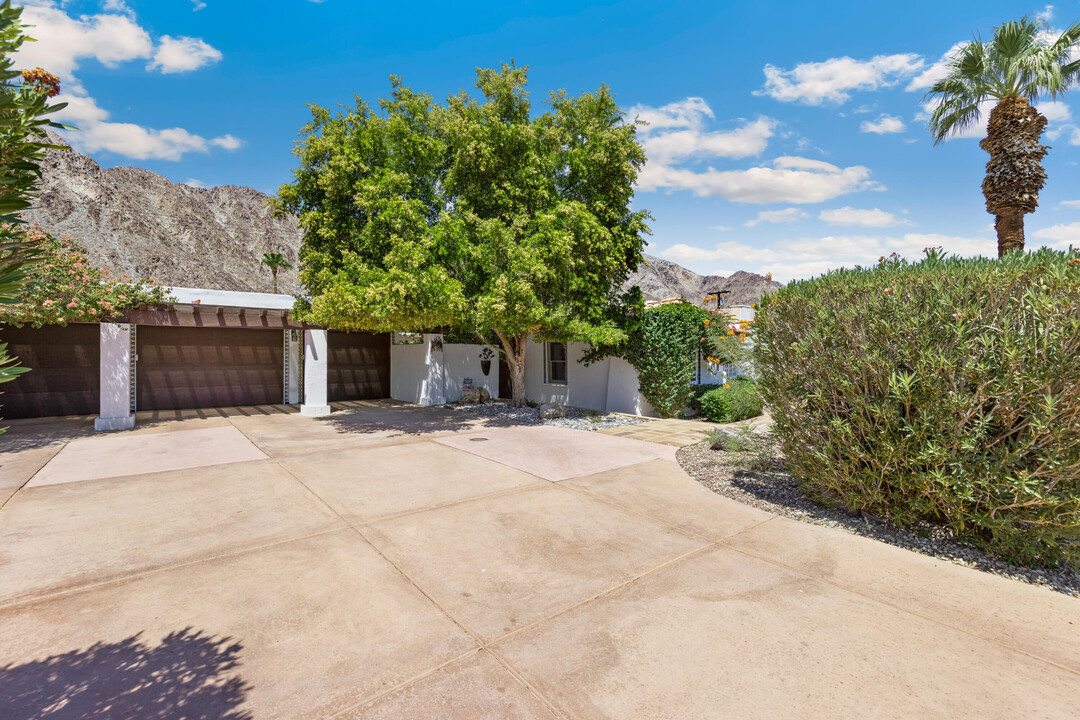 51835 Avenida Diaz in La Quinta, CA - Foto de edificio