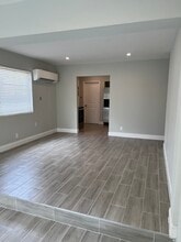 325 SW 14th Ct in Fort Lauderdale, FL - Building Photo - Building Photo