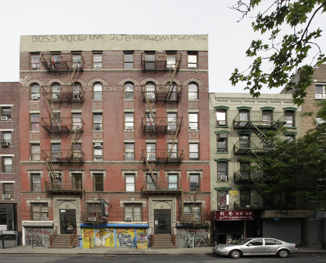 127 Allen St in New York, NY - Building Photo - Building Photo