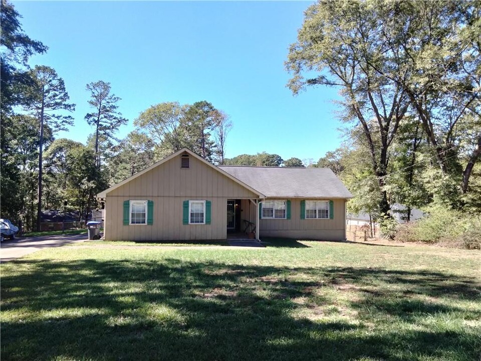 573 Mill Run Pl in Lawrenceville, GA - Building Photo