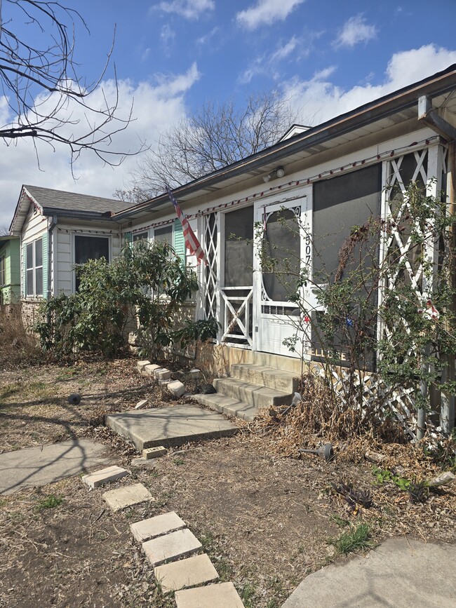 property at 507 Westminster Ave