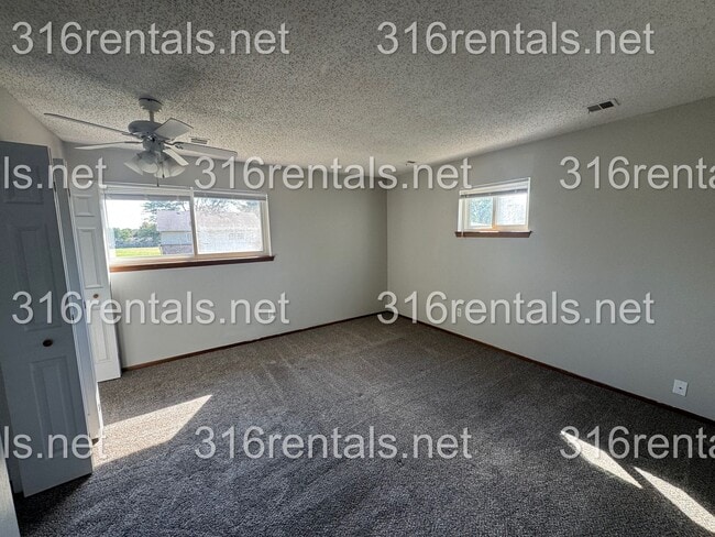 property at 717 Westhaven Dr