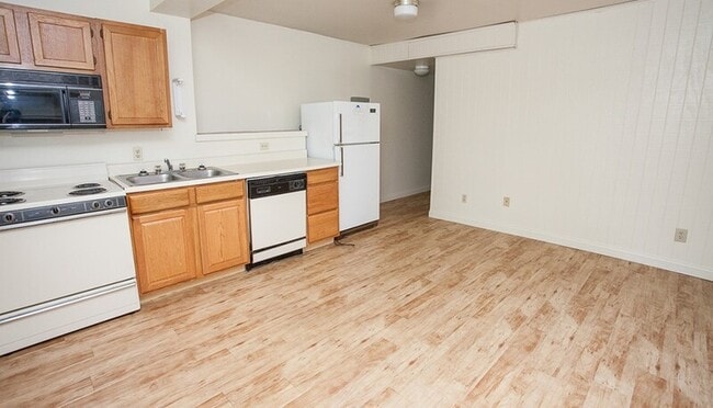 547 Layman Ave in Harrisonburg, VA - Building Photo - Building Photo