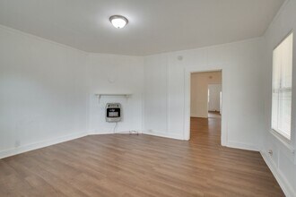 3701-3703 Fairview St SW in Huntsville, AL - Building Photo - Building Photo