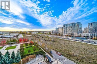 H-60 S Town Centre Blvd in Markham, ON - Building Photo - Building Photo