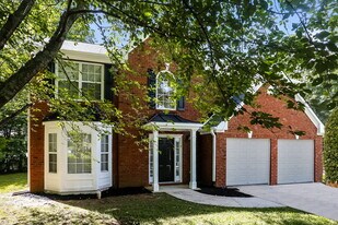7112 Springchase Way in Austell, GA - Building Photo