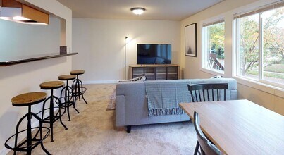 1446 E Roy St in Seattle, WA - Building Photo - Building Photo