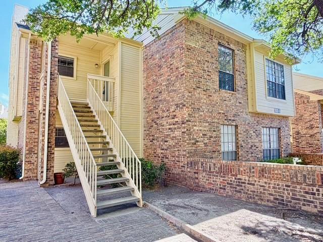 property at 3120 Devonshire Dr