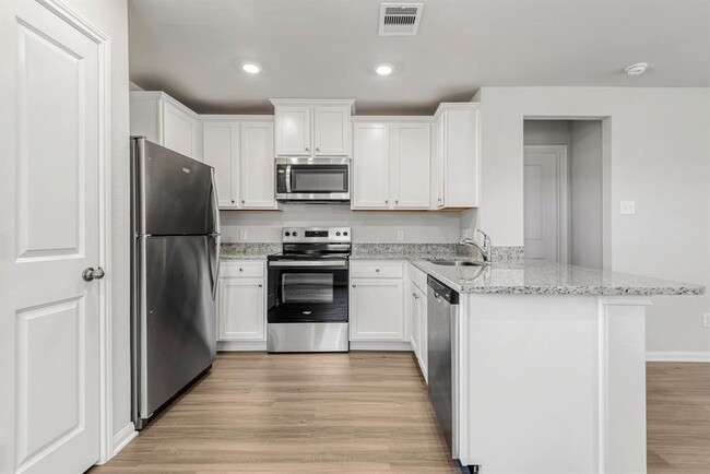 8112 Sunberry Shadow Dr in Houston, TX - Building Photo - Building Photo