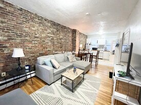 15A Garden St, Unit 1 in Boston, MA - Building Photo