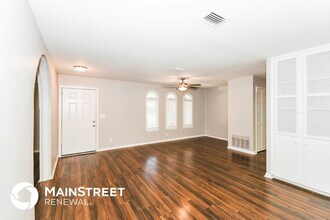 1160 Crown Dr in Jacksonville, FL - Building Photo - Building Photo