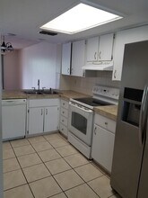 2225 62nd Ave N, Unit 0 in St. Petersburg, FL - Building Photo - Building Photo
