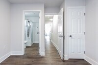 624 E Lippincott St photo'