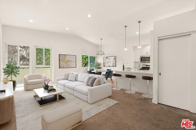 property at 1002 14th St