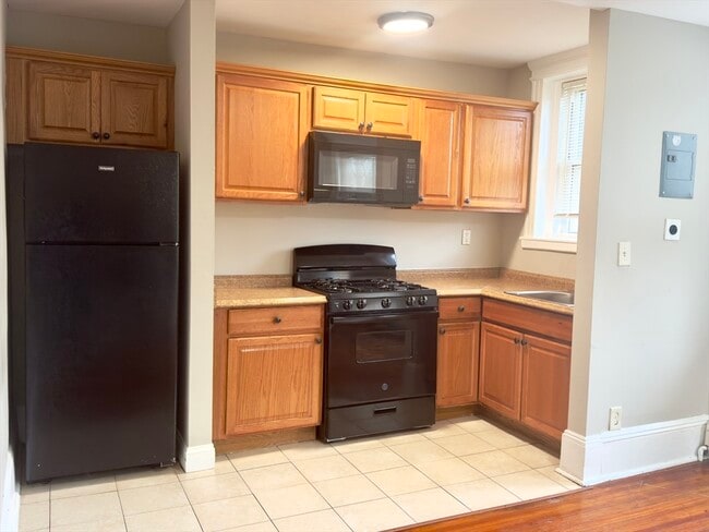 124 Green St in Lynn, MA - Building Photo - Building Photo