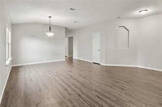 6718 Ambercrest Dr in Arlington, TX - Building Photo - Building Photo