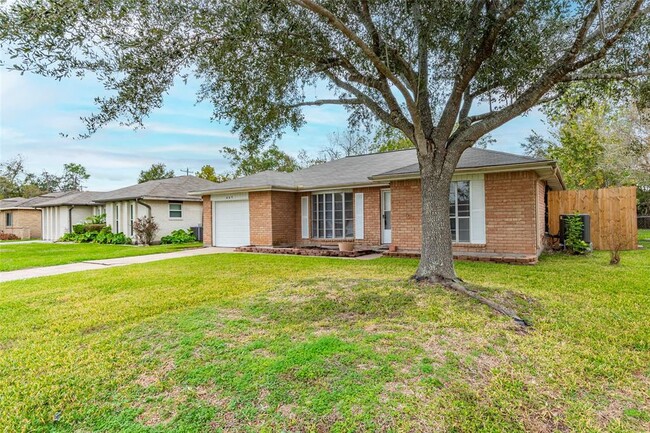 407 Bellmar Ln in Friendswood, TX - Building Photo - Building Photo