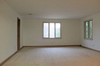 318 McKinley Ave in Eau Claire, WI - Building Photo - Building Photo