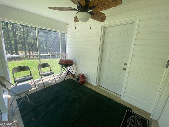 1399 Grady Cleveland Rd in Elberton, GA - Building Photo - Building Photo