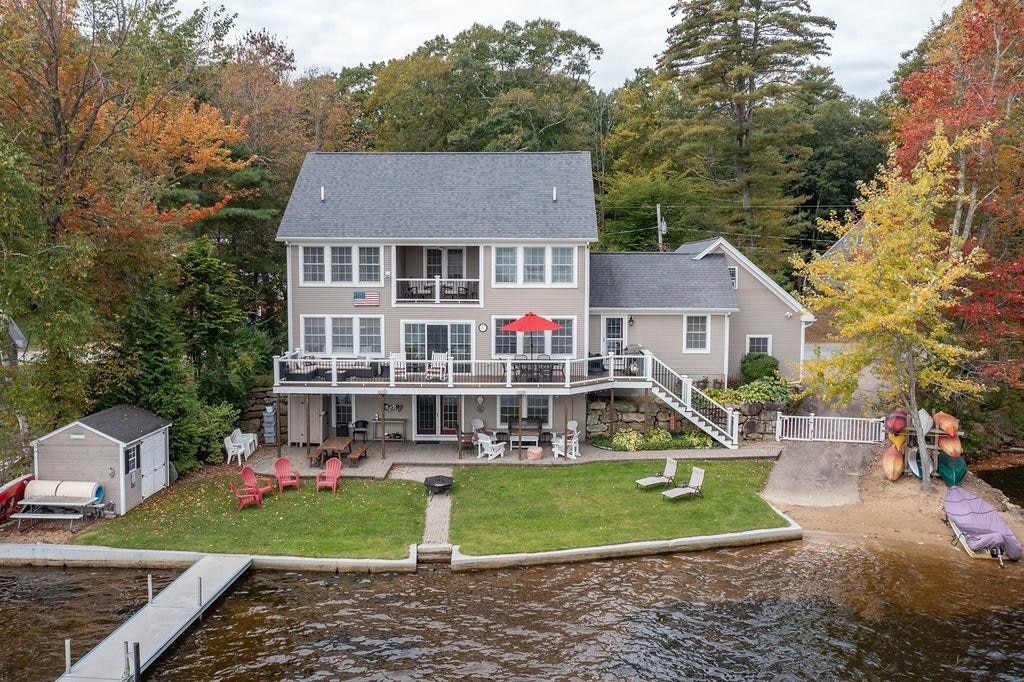 430 Bow Lake Rd in Northwood, NH - Building Photo