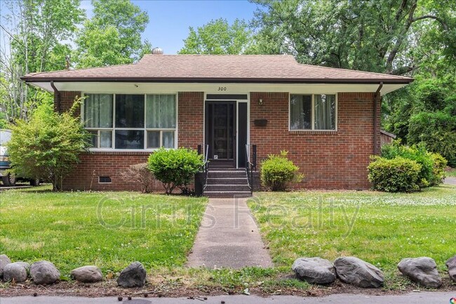 property at 300 Wall St