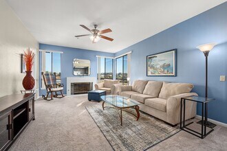 5865 Friars Rd in San Diego, CA - Building Photo - Building Photo
