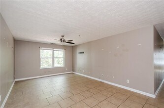 10104 Fairington Ridge Cir in Stonecrest, GA - Building Photo - Building Photo