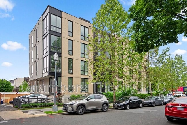 property at 1380 Quincy St NW