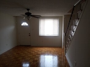 119 Spring Valley Rd in Darby, PA - Building Photo - Building Photo
