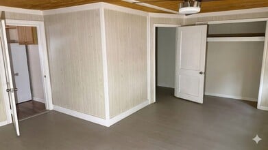 2408 Gordon St in Brunswick, GA - Building Photo - Building Photo