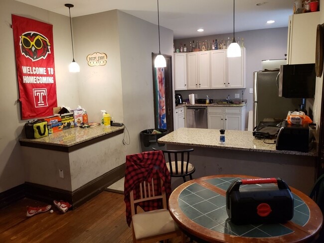 property at 1705 W Montgomery Ave