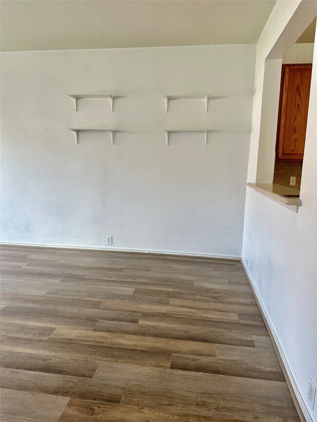 29740 Sullivan Oaks Dr