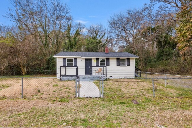 700 Ross Rd in Lillington, NC - Building Photo - Building Photo