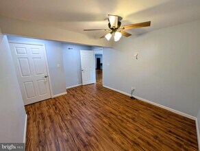 1 Grace Ct in Stafford, VA - Foto de edificio - Building Photo