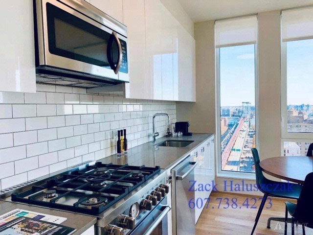 125 Delancey St-Unit -VAR in New York, NY - Building Photo