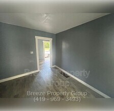 523 E Vine St in Lima, OH - Building Photo - Building Photo