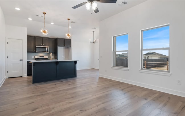 409 Haven St in Yukon, OK - Building Photo - Building Photo