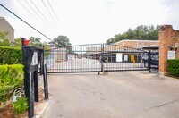 2101 Fountain View Dr photo'