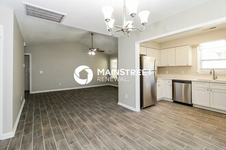 3705 Creek Point Way in Greensboro, NC - Building Photo - Building Photo