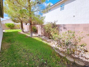 1005 Welkin St in Henderson, NV - Building Photo - Building Photo