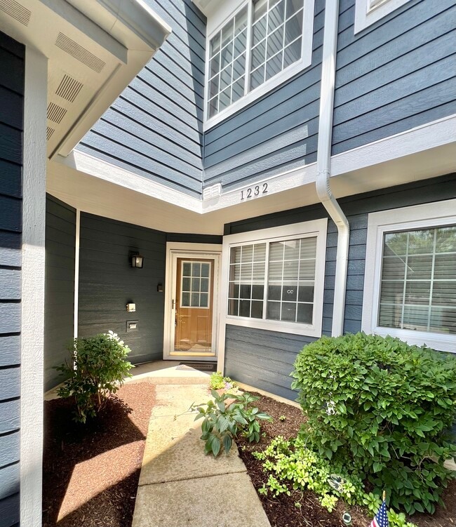 1232 S Parkside Dr in Palatine, IL - Building Photo - Building Photo