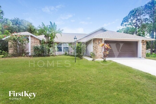 601 Londonderry Cir SE in Palm Bay, FL - Building Photo - Building Photo