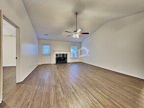 107 Cotillion Crescent in Summerville, SC - Building Photo - Building Photo