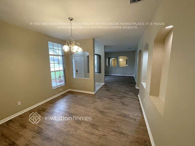 5806 Laguna Woods Ct in Tampa, FL - Building Photo - Building Photo