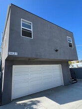 5821 Madden Ave in Los Angeles, CA - Foto de edificio - Building Photo