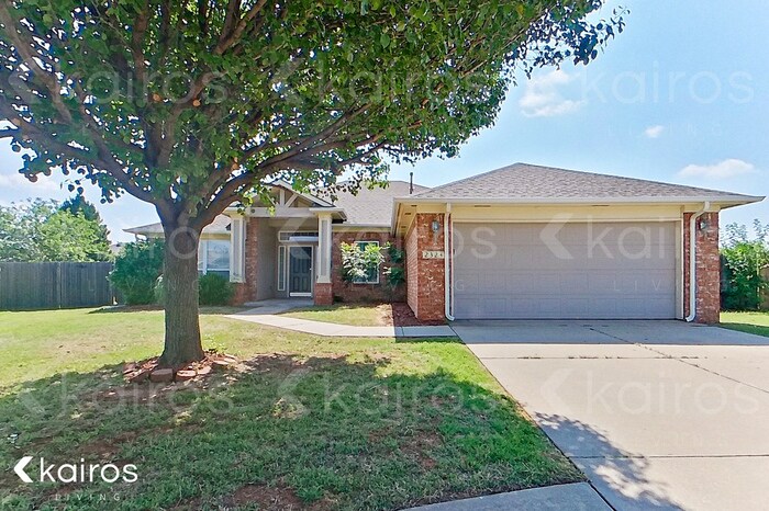 2324 NW 161st Terrace in Edmond, OK - Building Photo