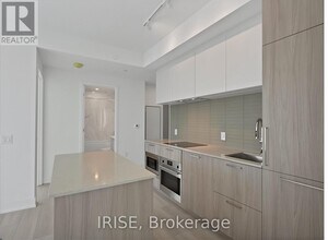 36 Olive Ave in Toronto, ON - Building Photo - Building Photo